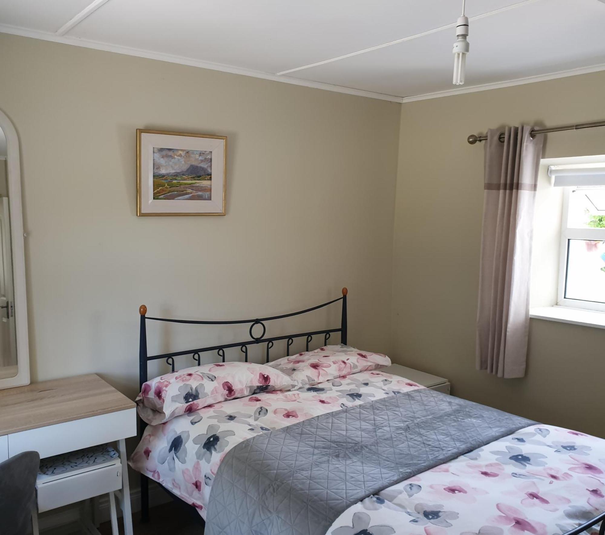 Apartamento Dungloe Lakeside Lodging Exterior foto